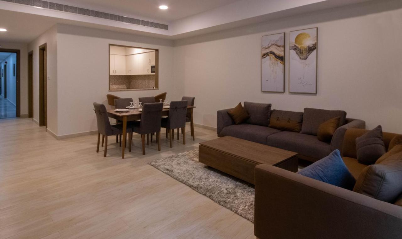 BW Suites & Spa Манама Екстериор снимка