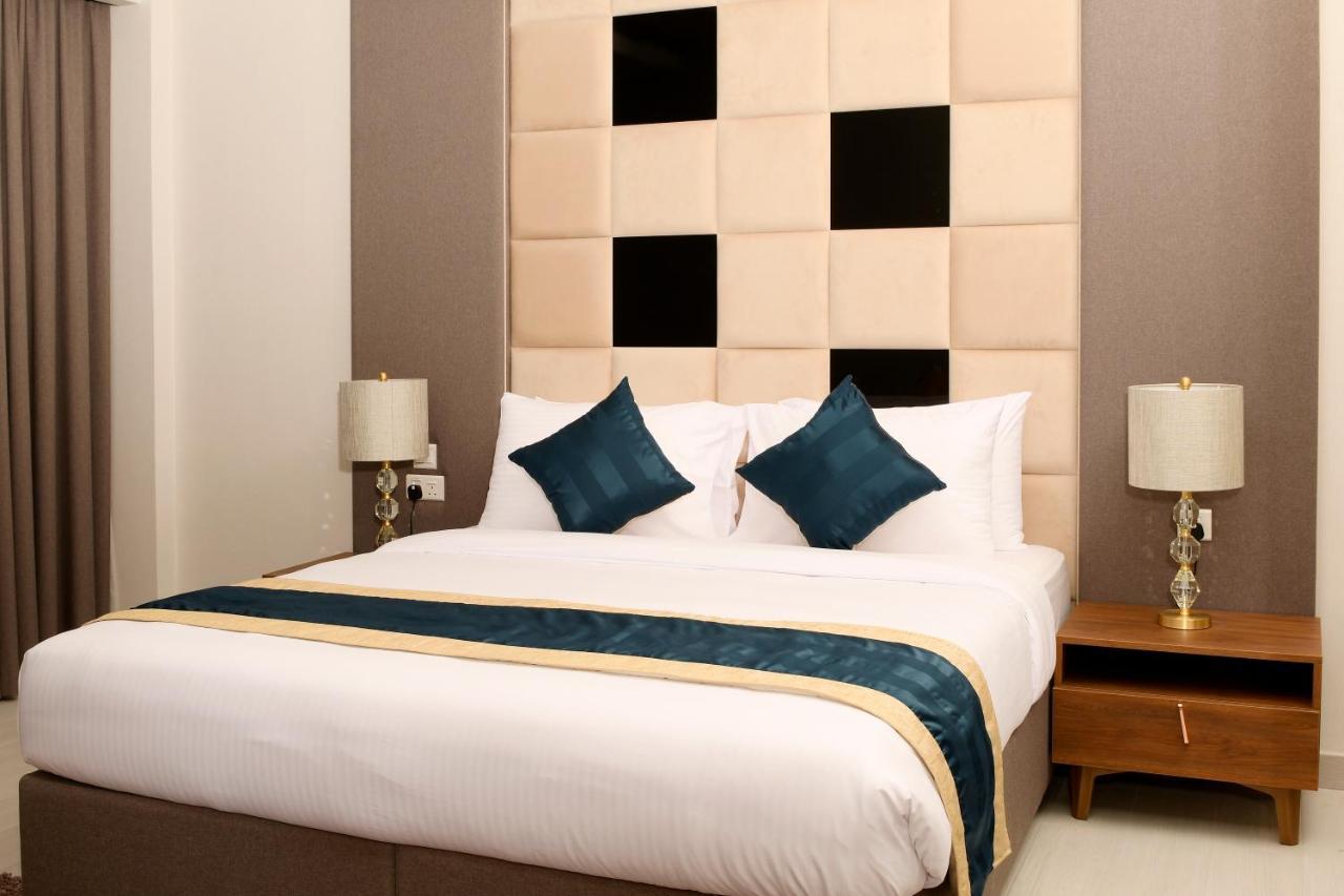 BW Suites & Spa Манама Екстериор снимка